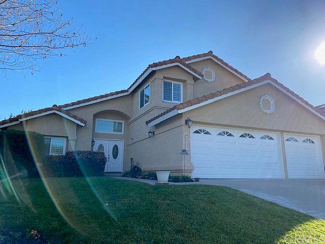 1st image of 40491 Yardley Ct