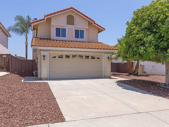 4th image of 39600 Medina Ct
