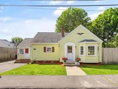 9 Orleans Ave, Salem, MA, 01970