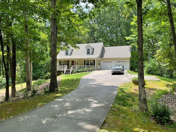 4640 Steeple Chase Ln, Flowery Branch, GA 30542