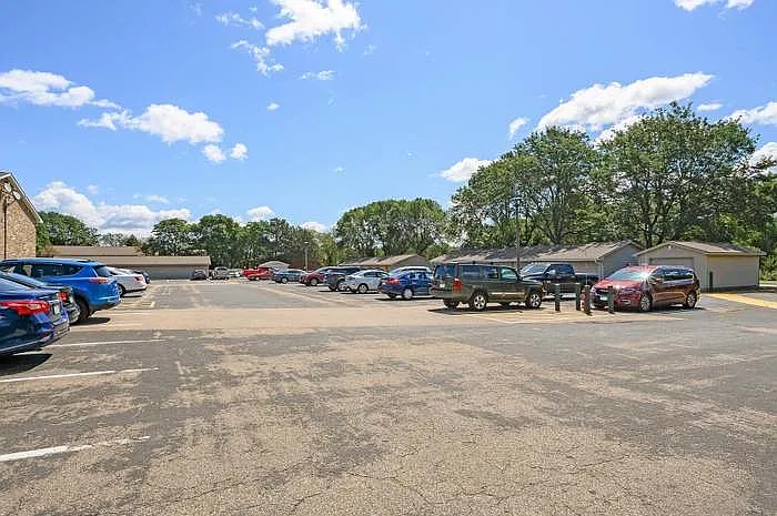 819 Smetana Rd #3 — Photo 28