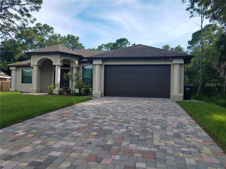 1st image of 3931 Holin Ln