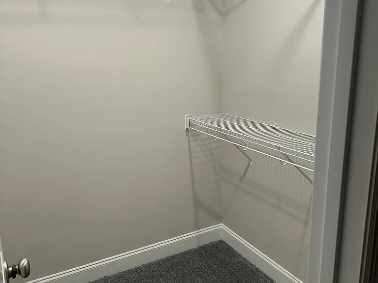 528 Bellingham Dr NE — Photo 7
