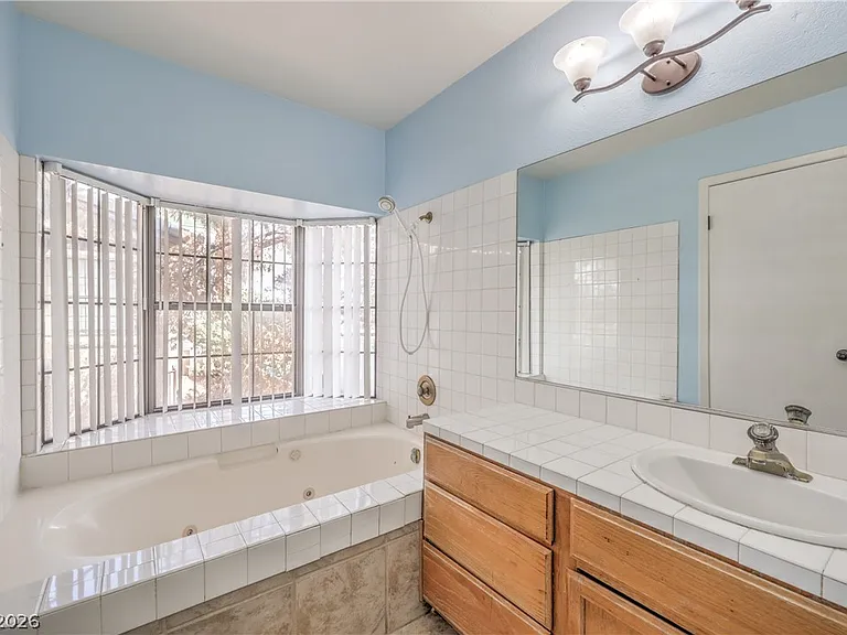 5068 Jeffreys St #202 — Photo 18