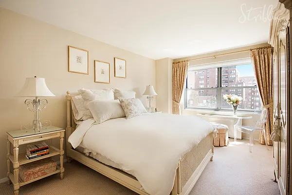 Sold by Stribling | media 32