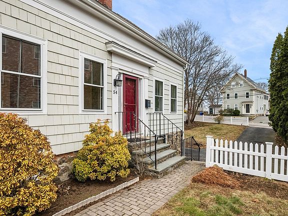 2nd image of 54 Rowland St