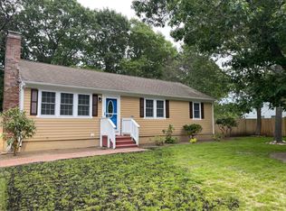 102 Windshore Dr, Barnstable, MA 02630