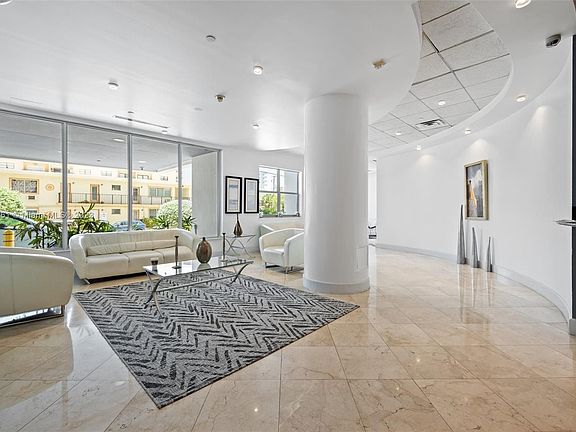 4th image of 401 69th St APT 901