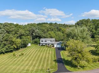 4862 Hickory Trl, Middleton, WI 53562