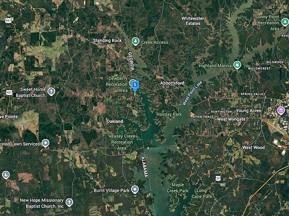 3rd image of 780 Sharman Rd