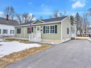 19 Mechanic St, Saco, ME 04072