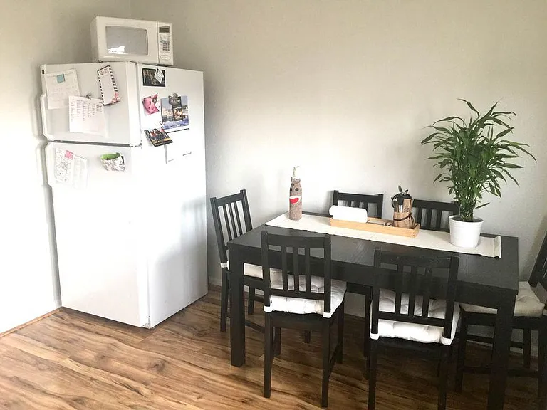 9110 E Girard Ave #5 — Photo 3