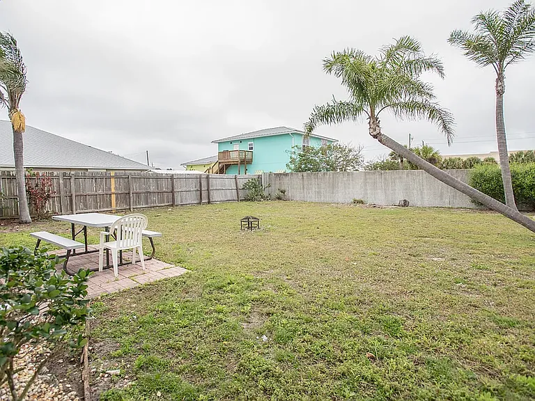 172 Lee Ave — Photo 28