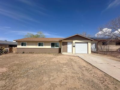 10605 Menaul Blvd NE, Albuquerque, NM, 87112
