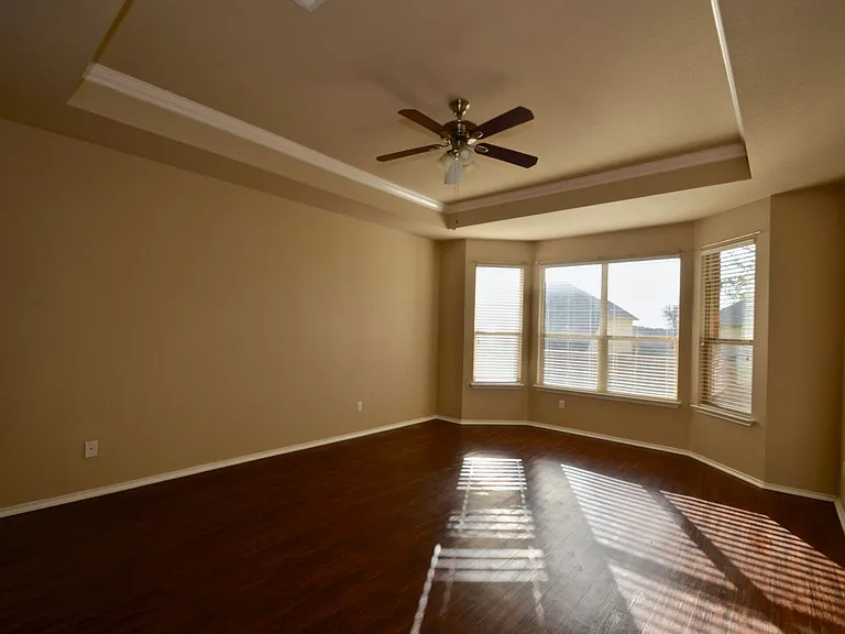 7300 Golden Oak Ln — Photo 10