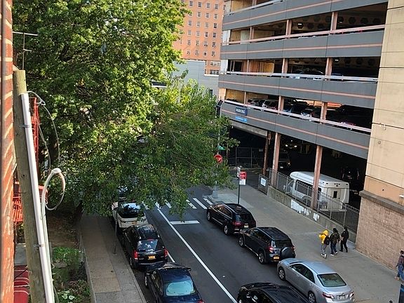 4th image of 77-05 41st Ave #Cc3