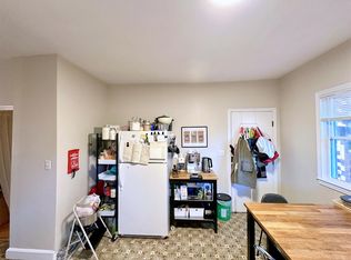 714 Broadway APT 3, Somerville, MA 02144