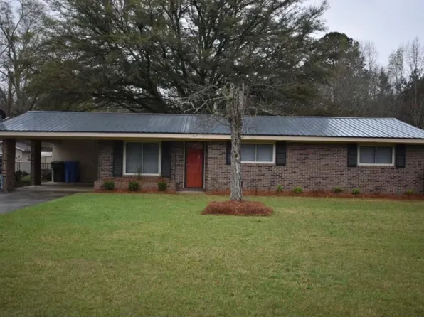 213 Terrace Dr, Dublin, GA 31021