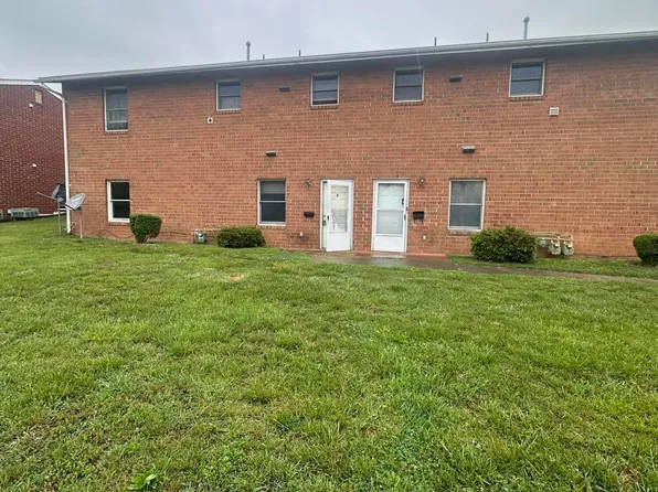 1704 Hanover Ave NW, Roanoke, VA 24017