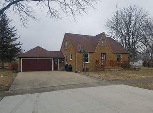 238 N Walnut St, Minonk, IL