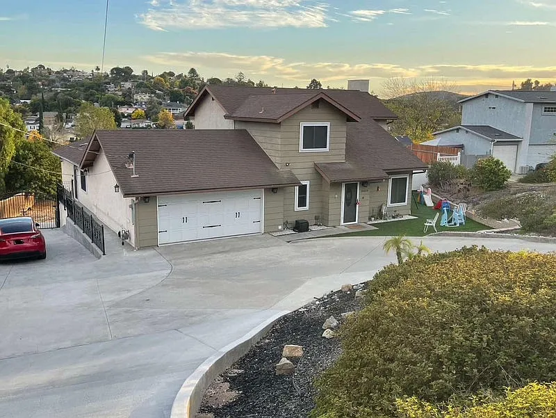 4 bed, 1713 sqft, $1,300 — Photo 1