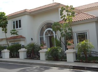 2295 Weybridge Ln, Los Angeles, CA 90077