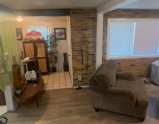 2nd image of 1037 S Perry Street