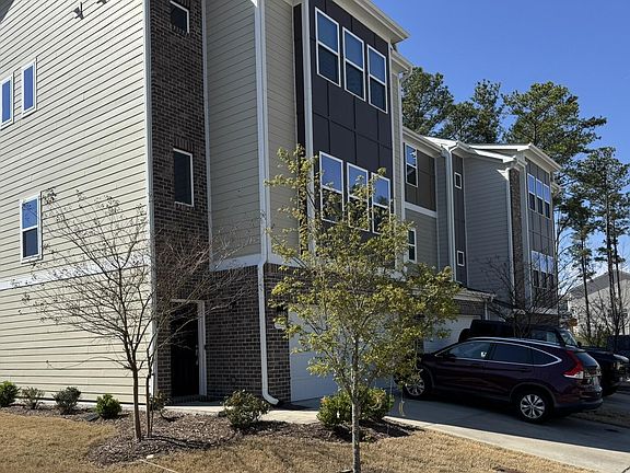 2nd image of 1228 Brickfield Dr