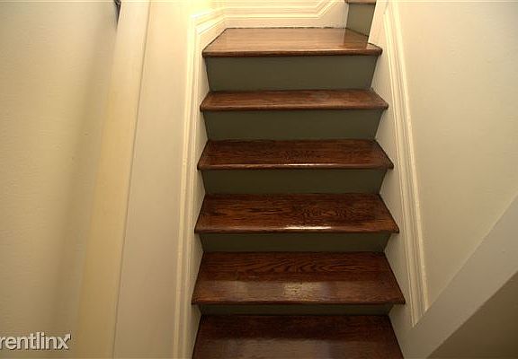 StairsLeadingToSecondFloor