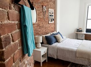 526 Harvard St #4, Brookline, MA 02446