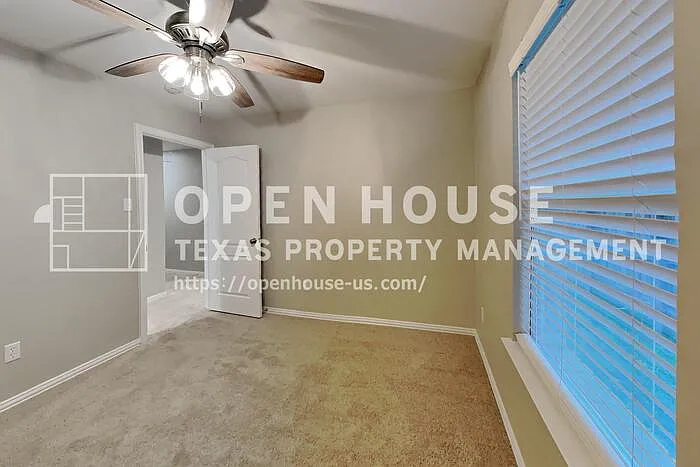 6213 Lennox Ln — Photo 14