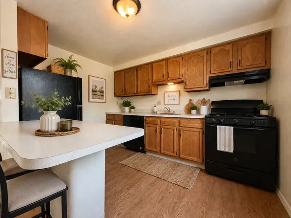 442 Mower Dr APT D, Plum, PA 15239