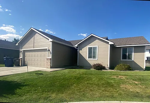 403 E Windsor Ct Photo 1