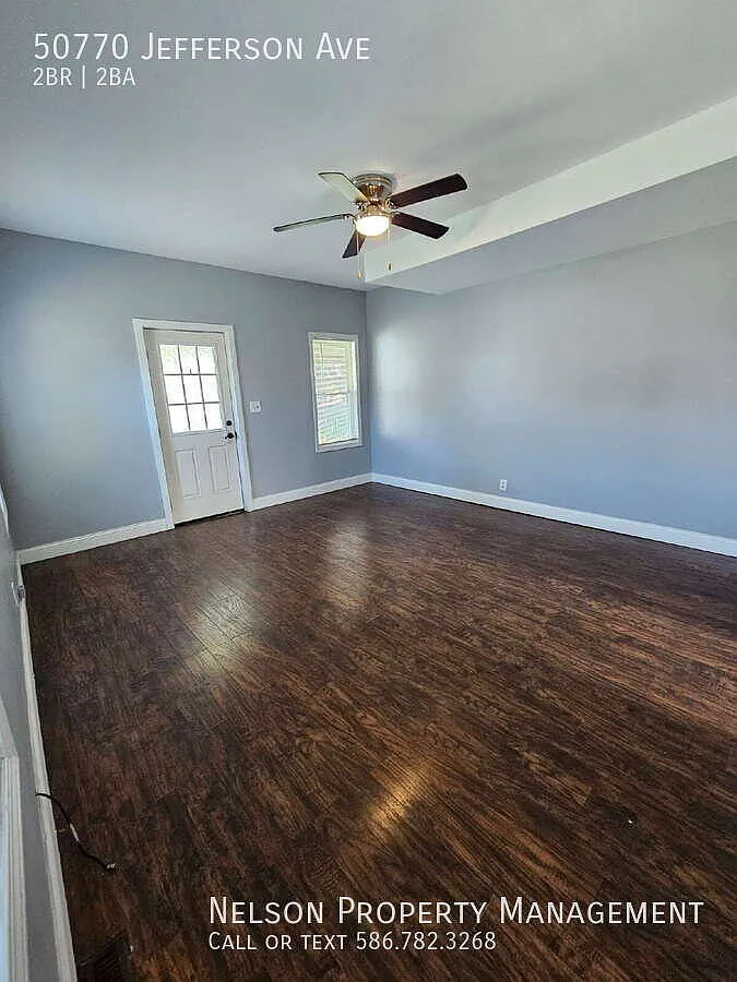 Duplex - 2 Bedroom, 2 Full Bathrooms and a 2 Car Garage. Updated Living Space with Hardwood Floor... — Photo 2