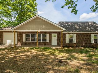 917 Tarklin Valley Rd, Knoxville, TN 37920