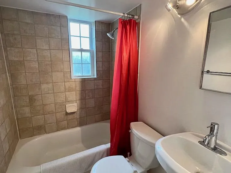 2111 N Scott St #62 — Photo 20