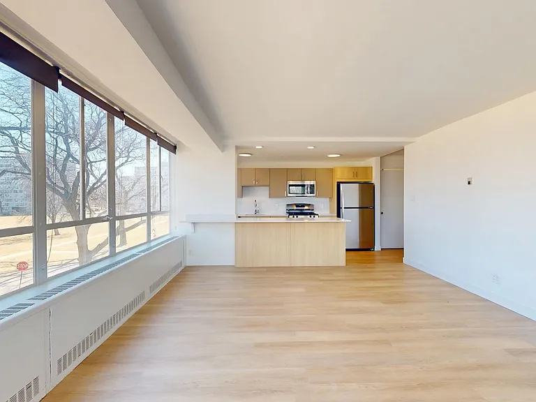 Dining/Living room