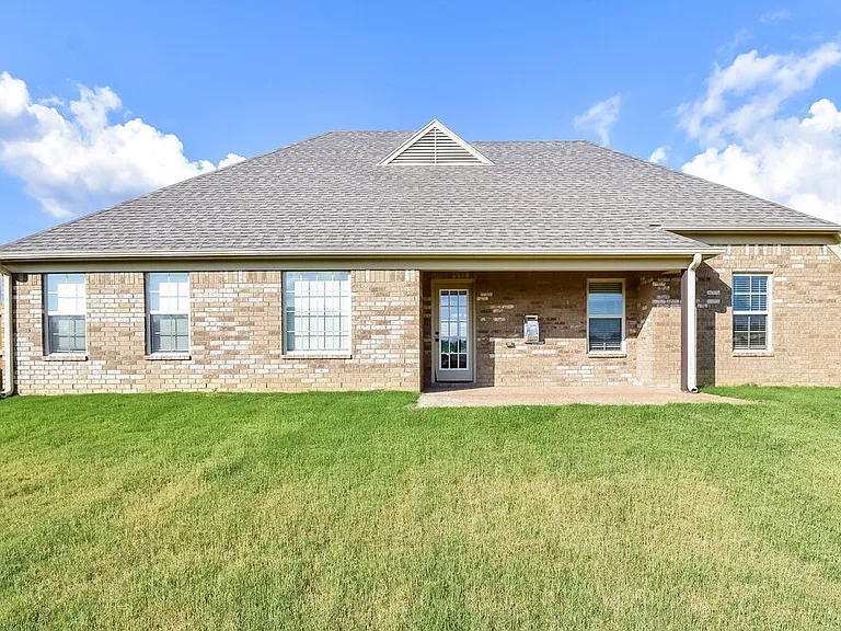 3555 Sabra Ln — Photo 16