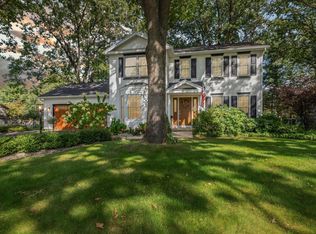 153 Hidden Forest Rd, Battle Creek, MI 49014