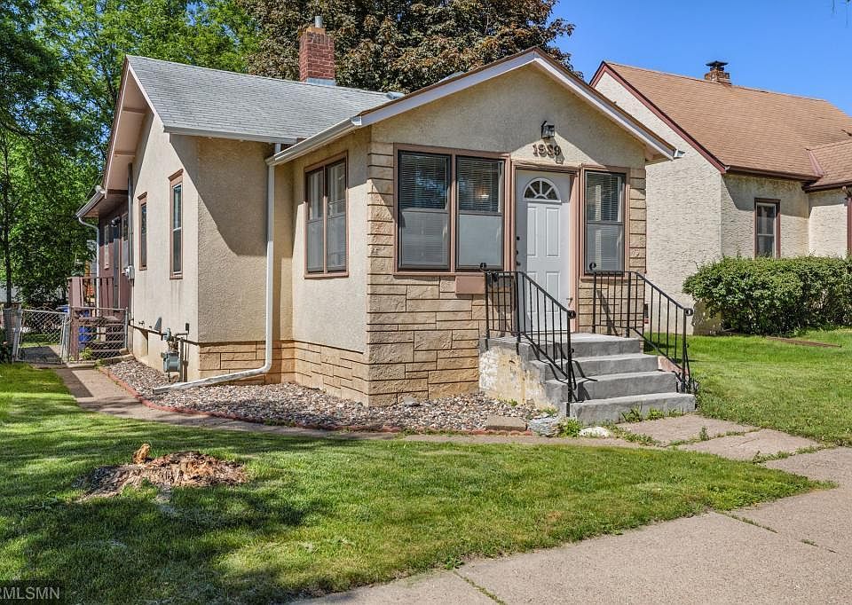 1st image of 1939 Cottage Ave E