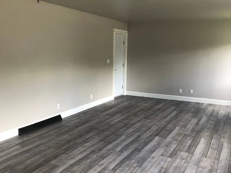 515 Hazel St — Photo 20