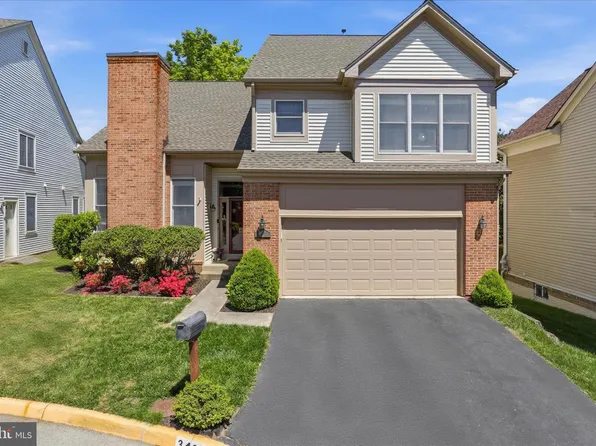3424 Silver Maple Pl, Falls Church, VA 22042