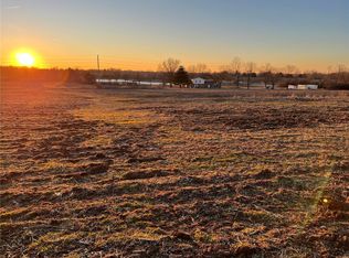 1632 Rueck Rd, Columbia, IL 62236