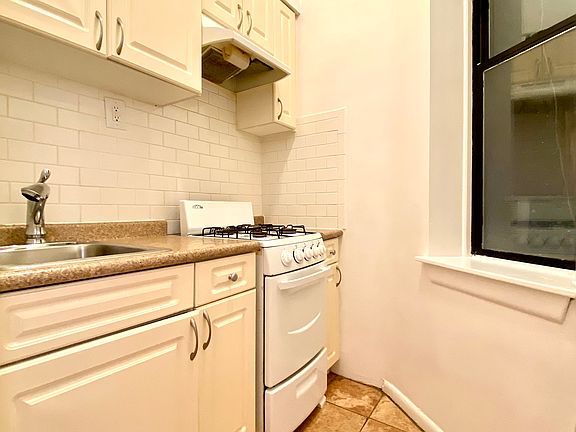 3rd image of 408 E 83rd St APT 1A