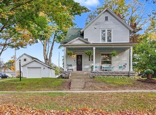 212 Race St, Allegan, MI 49010