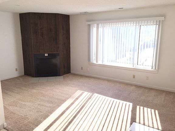 5th image of 1414 Gibbon St #D1