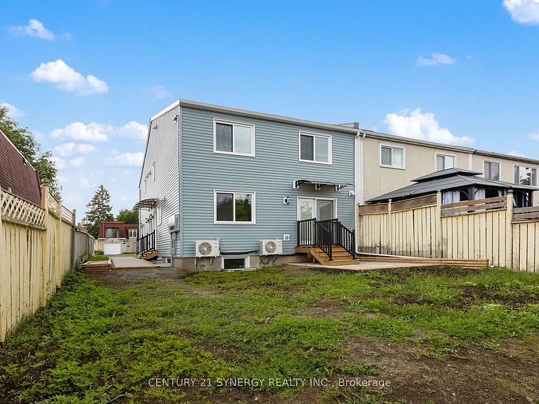 93C Tarquin Cres #C — Photo 13