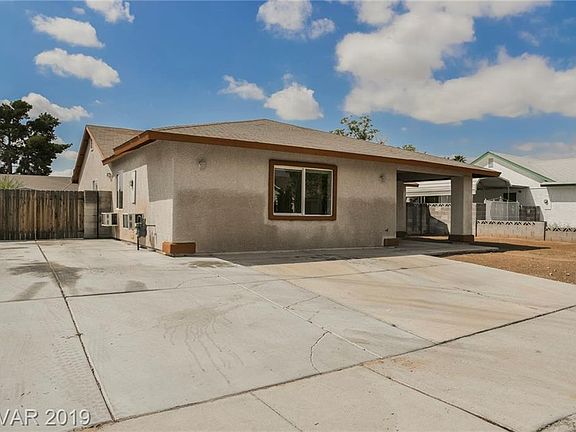 4th image of 6001 Santa Catalina Ave