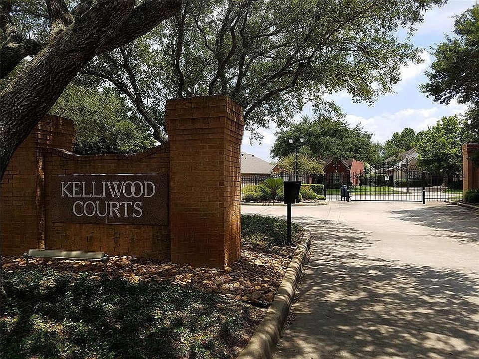 1st image of 62 Kelliwood Courts Cir