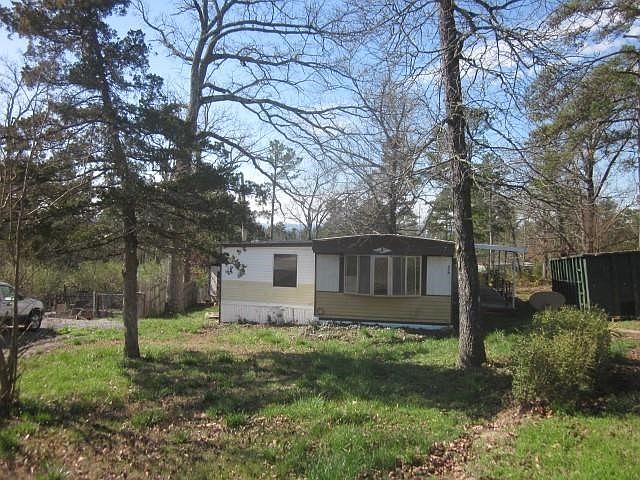 1st image of 306 Pin Oak Dr